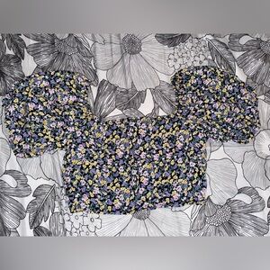 SO Floral Puff Sleeve Crop Top